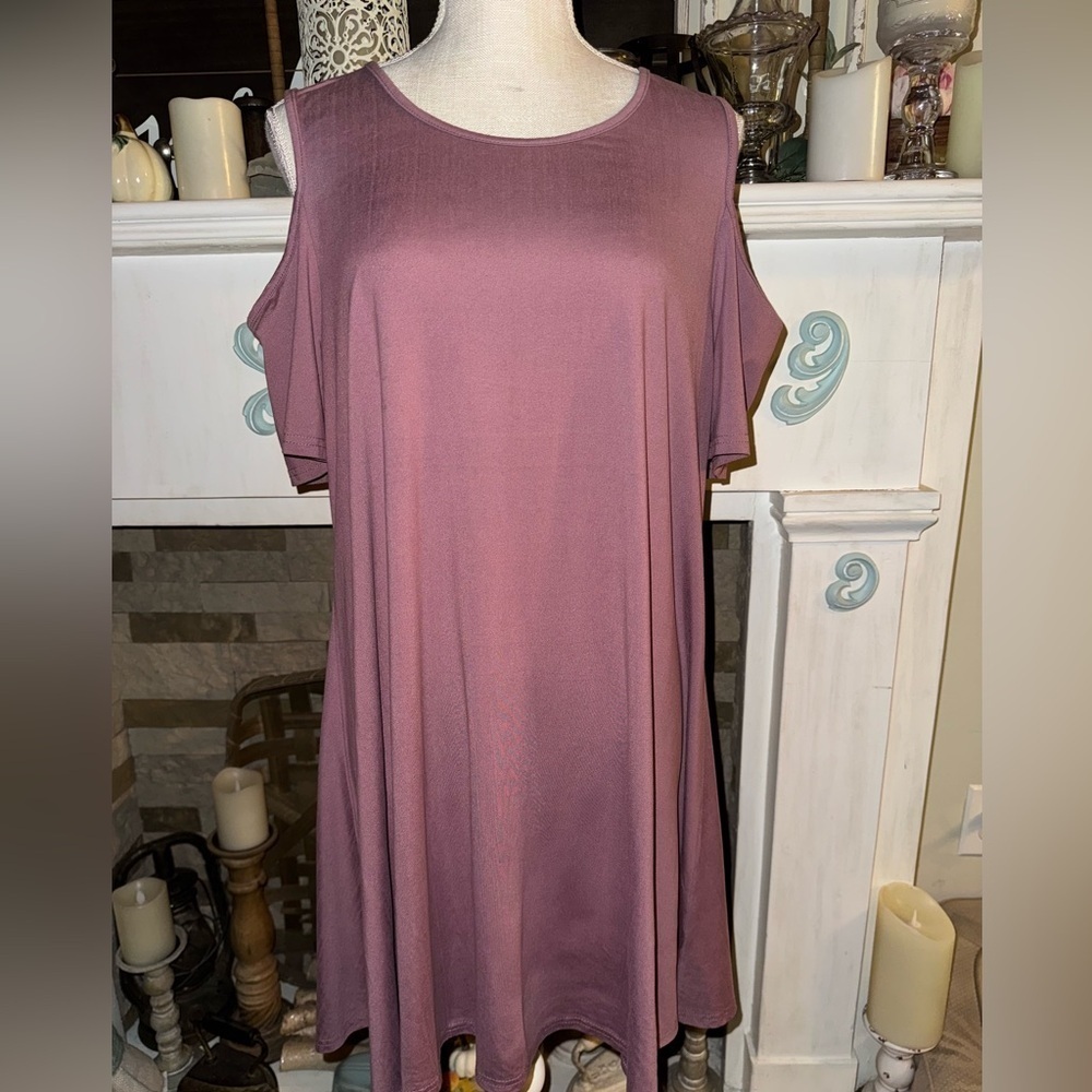 Cold Shoulder, Comfortable Dress. Super Fun And Cute.